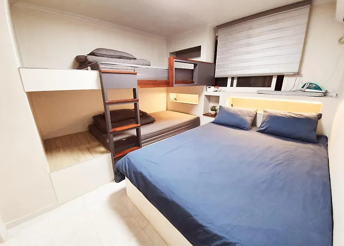 Guest house One House *